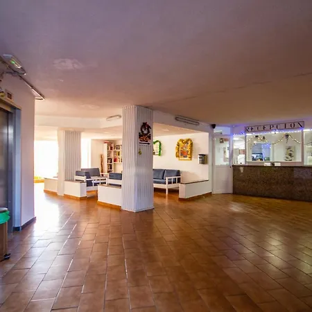 Seaview Friendly 5 بلايا ديل إنغلز