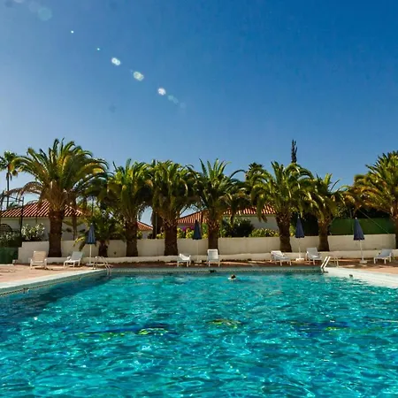 Seaview Friendly 5 בית נופש *