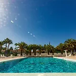 Seaview Friendly 5 *